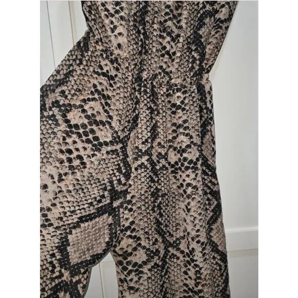 Show Me Your Mumu Jennifer Jumpsuit Snakeskin Print – Size XL - Picture 7 of 12